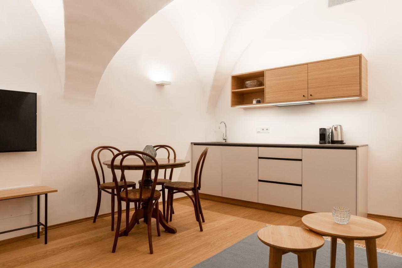 Kuntino Suites Мерано Екстериор снимка