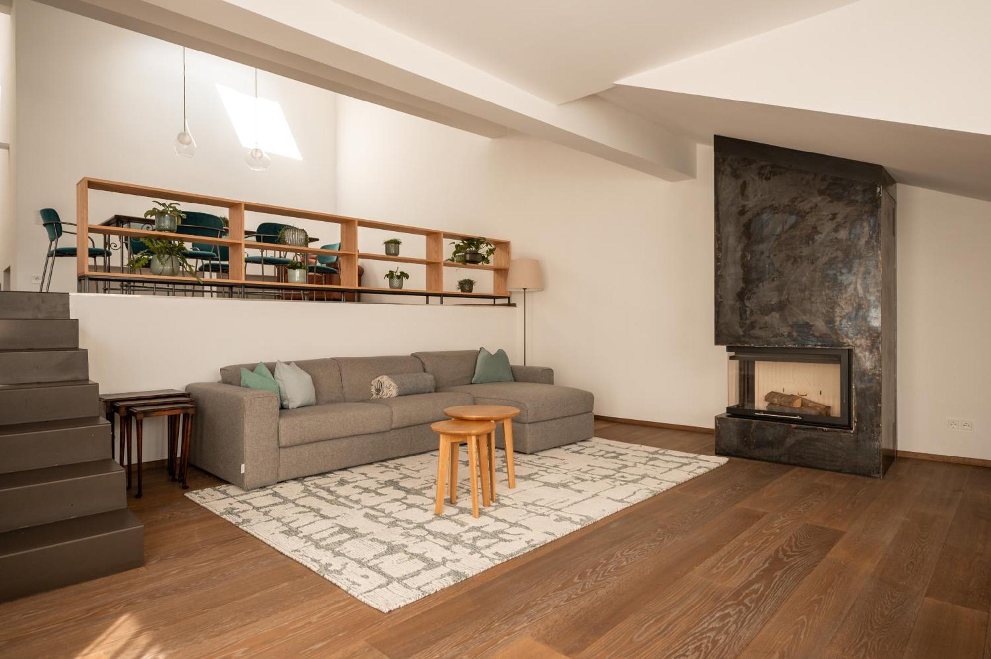 Kuntino Suites Мерано Екстериор снимка